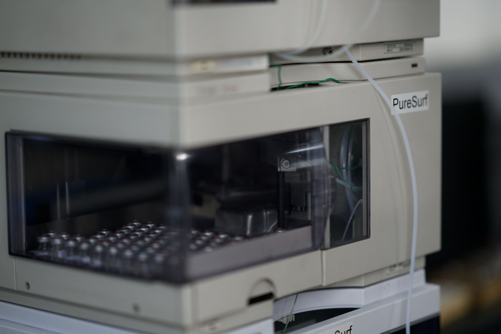 PureSurf HPLC analyzer