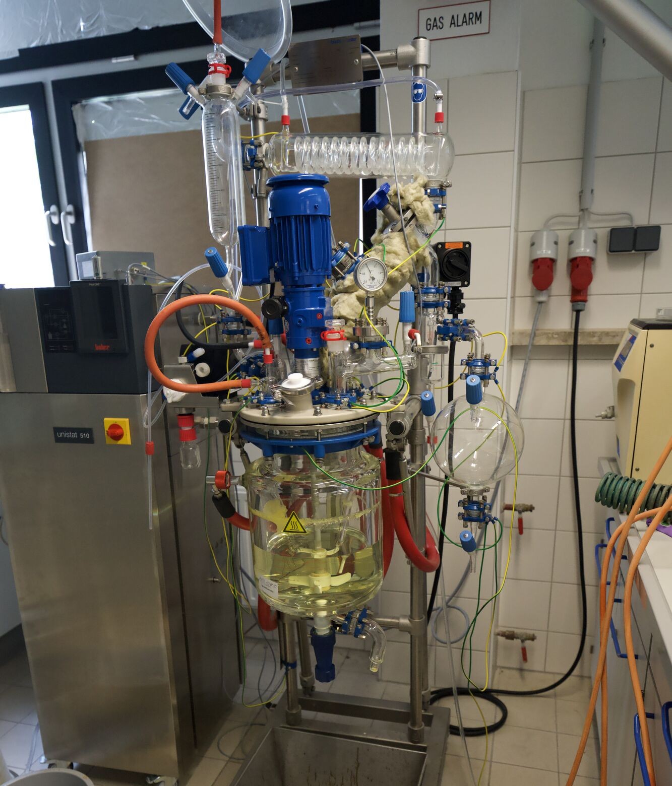 Stainless steel jacketed reactor system